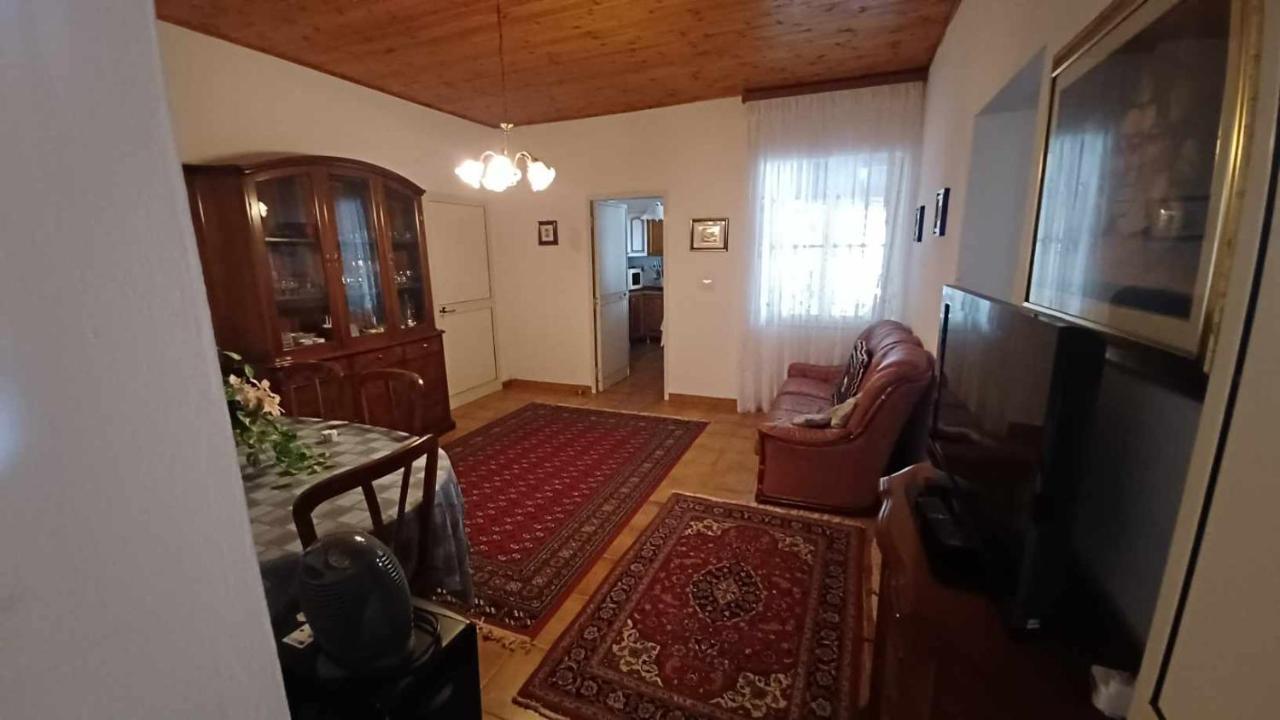 הוילה Perfugas La Casa Nella Natura מראה חיצוני תמונה