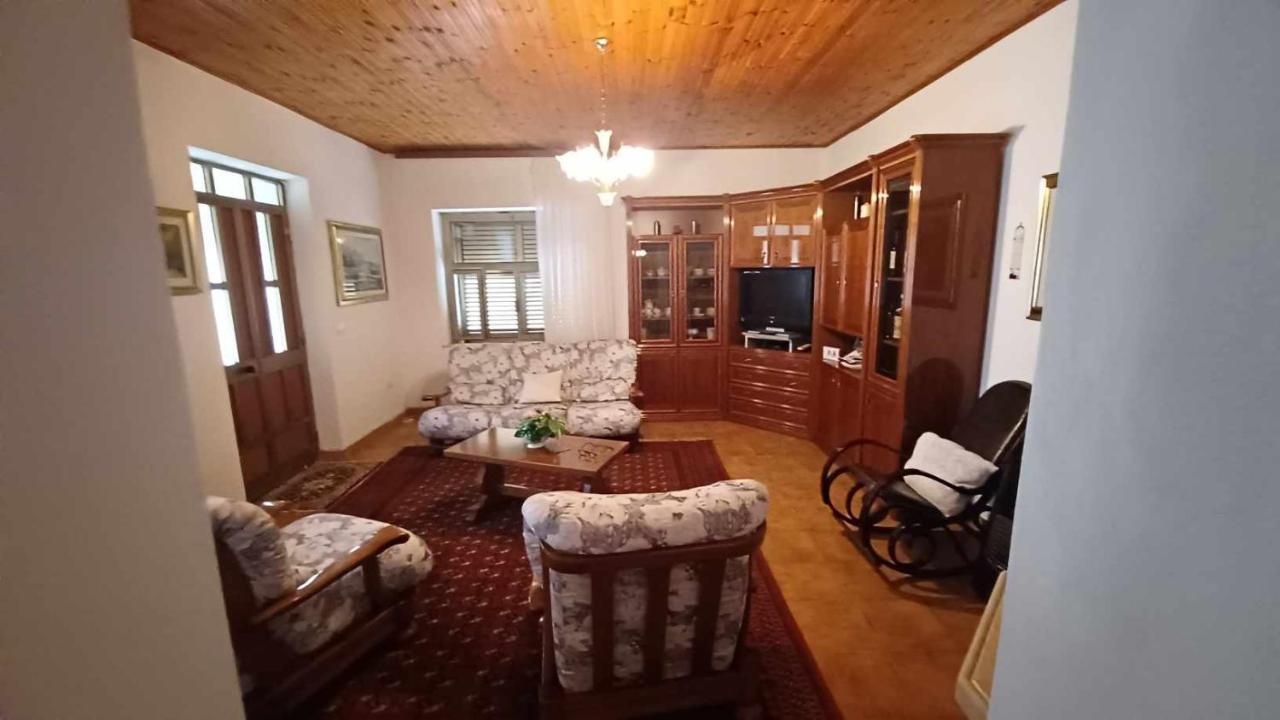 הוילה Perfugas La Casa Nella Natura מראה חיצוני תמונה